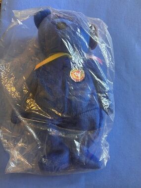 Ty Beanie Baby Clubby 1998 SEALED in Original Bag Stamped 01 Retired MWMT